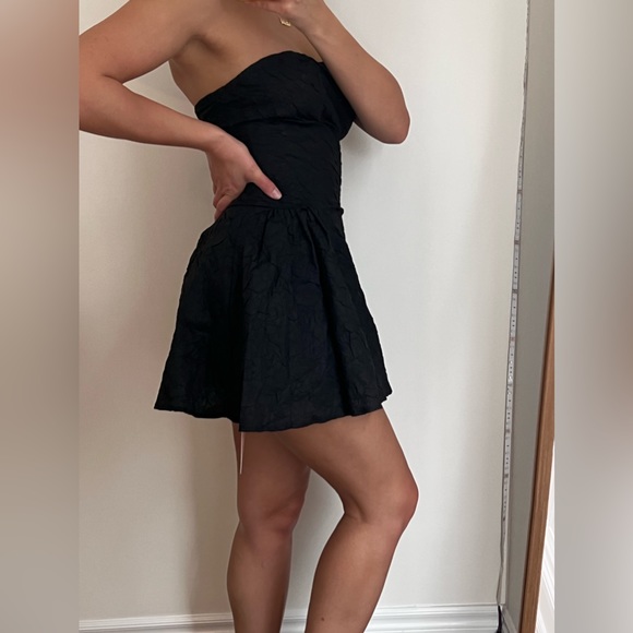 Mini Summer Dress - Picture 4 of 7